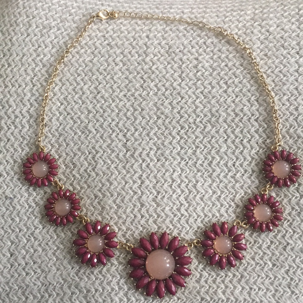 Francesca’s purple flower necklace